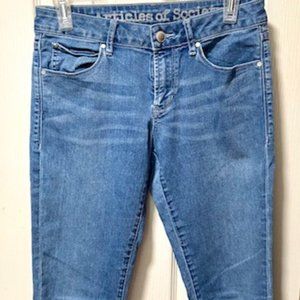 Womens Articles of Society  Blue Jeans.Pre owned. Good condition.